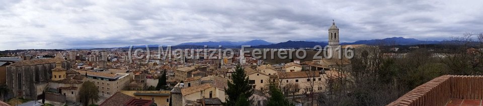 Girona, Mura carolingie